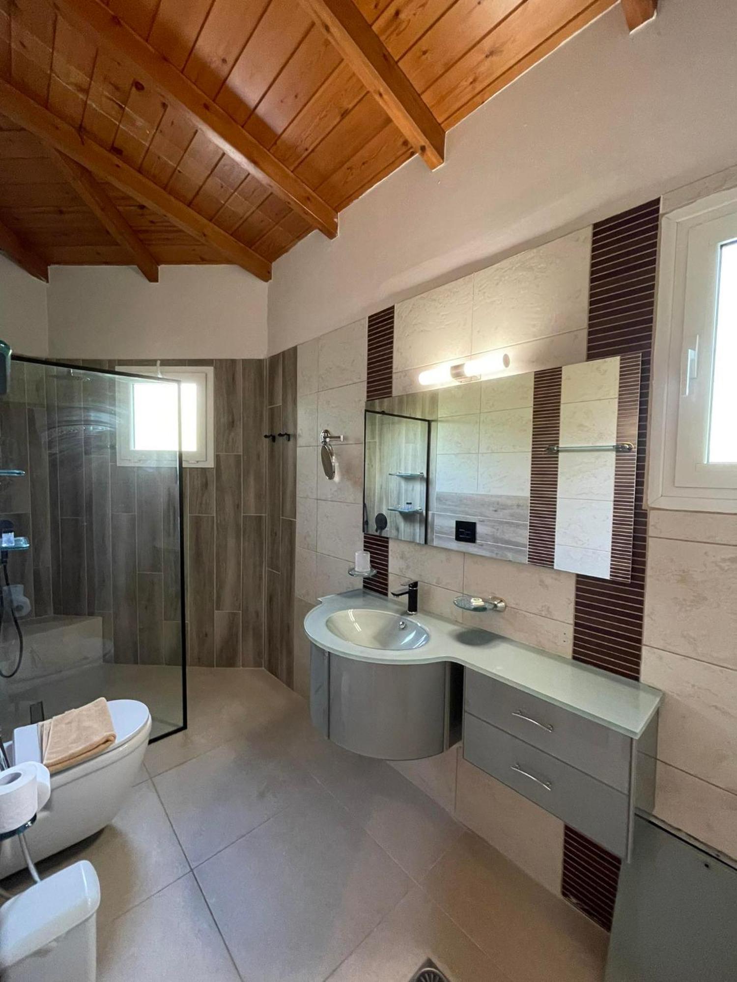 Villa Adonis With Private Pool By Lefkadastay Bagian luar foto